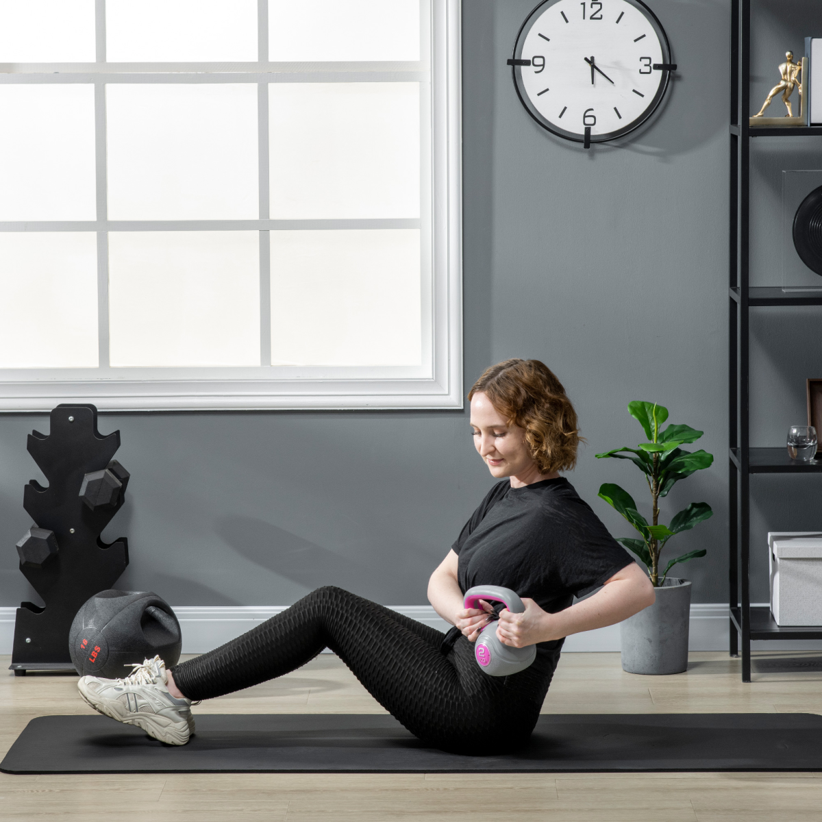 SPORTNOW 2kg Pink & Grey Kettlebell