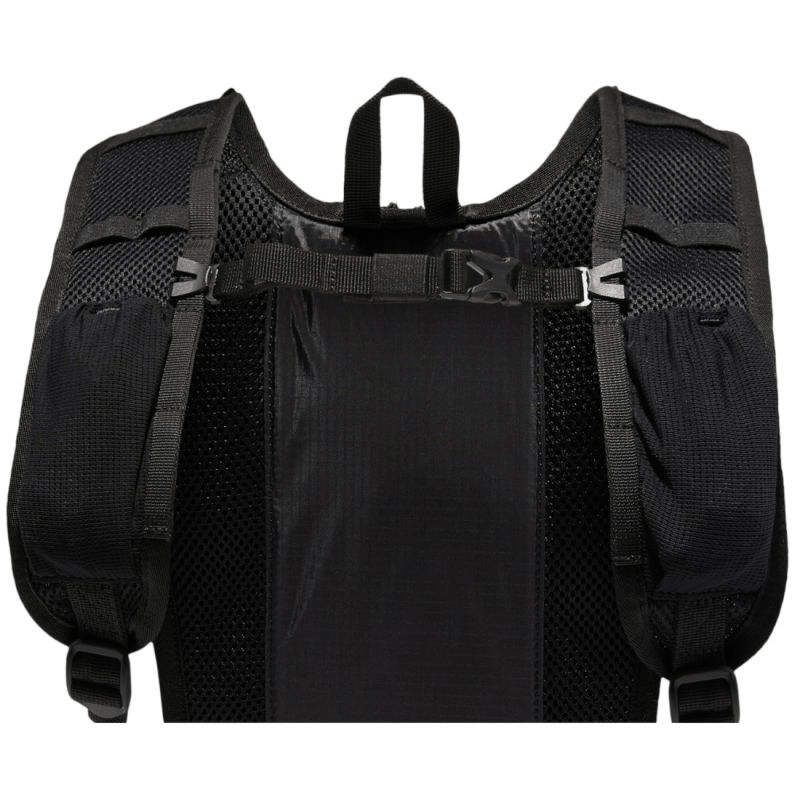 Asics Lightweight Running Backpack 2.0: Comfortable, Convenient - Fitness Max